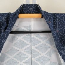 画像をギャラリービューアに読み込む, ウール着物 アンサンブル 着物と羽織2点セット 単衣 紺色ｘ青色ｘ灰色ｘ赤色 麻の葉模様 広衿 カジュアルきもの 普段着物 仕立て上がり 身丈153cm