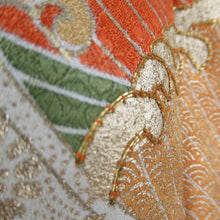 画像をギャラリービューアに読み込む, 訪問着 袷 黒色ｘ多色 波模様 金コマ 刺繍入り 紋無し 広衿 正絹 仕立て上がり着物 身丈160cm