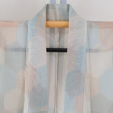 画像をギャラリービューアに読み込む, 小紋 夏物 紗単衣 夏着物 紗 バチ衿 絹 薄緑色ｘ薄黄色ｘ多色 亀甲模様 仕立て上がり 身丈155cm