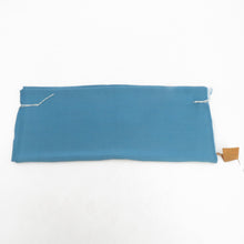 画像をギャラリービューアに読み込む, 反物 色無地 八掛付 ターコイズブルー 草木染め 伝統工芸品 一つ紋 丸に三つ引き紋 正絹 着物生地 和裁 未仕立て