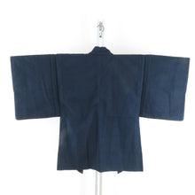 画像をギャラリービューアに読み込む, 男着物 アンサンブル ウール 単衣 幾何学模様 黒色ｘ紺色 男性用きもの 羽織 メンズ 仕立て上がり 小さいサイズ 和服 男物 カジュアル 身丈137.5cm