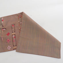 画像をギャラリービューアに読み込む, 袋帯 洒落袋帯 紬 欧風 薄サーモンピンク色ｘ茶色ｘ多色 エスニック調 人物に鳥模様 絹 六通柄 仕立て上がり 着物帯 長さ440cm