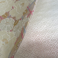 画像をギャラリービューアに読み込む, 袋帯 菱型に花と蝶々紋様 パステル系 金糸銀糸 六通柄 正絹 フォーマル向け 仕立て上がり 着物帯 長さ432cm