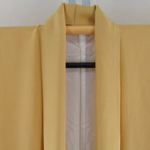 画像をギャラリービューアに読み込む, 色無地 黄色 正絹 一つ紋 木瓜紋 細身 裄長め Lサイズ 袷 フォーマル 身丈171cm