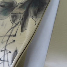 画像をギャラリービューアに読み込む, 名古屋帯 カーキ色ｘ白色 ぼかし 狸文様 お太鼓柄 染め模様 正絹 カジュアル 着物帯 長さ403cm