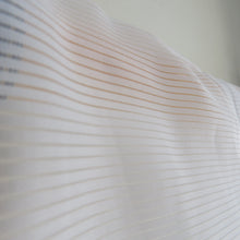 Load image into Gallery viewer, 襦袢 夏用 ポリエステル 絽 単衣 薄物 夏物 半衿付き 白色 広衿 フォーマル カジュアル 身丈135.5cm