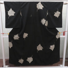 画像をギャラリービューアに読み込む, アンティーク着物 昔着物 御召 袷 正絹 バチ衿 黒×銀 薔薇 明治・大正ロマン レトロ モダン 和洋ミックス 身丈153.2cm