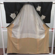 画像をギャラリービューアに読み込む, アンティーク着物 昔着物 御召 袷 正絹 バチ衿 黒×銀 薔薇 明治・大正ロマン レトロ モダン 和洋ミックス 身丈153.2cm