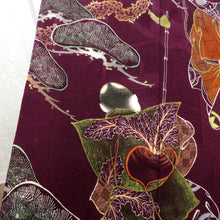 画像をギャラリービューアに読み込む, 色留袖 昔 アンティーク 昔着物 紫×多色 歌舞伎 素襖落 すおうおとし 紋入り 広衿 正絹 地模様 昔きもの レトロ 明治・大正ロマン 身丈156.6cm