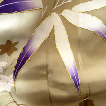 画像をギャラリービューアに読み込む, 訪問着 昔 アンティーク 昔着物 薄茶×多色 花々 金コマ刺繍 広衿 正絹 昔きもの レトロ 明治・大正ロマン 和洋ミックス 身丈155.5cm