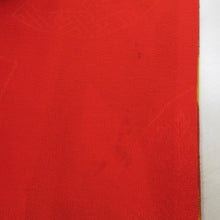 Load image into Gallery viewer, ウール着物 女性用ウールアンサンブル2点セット 羽織＆着物 オレンジ×イエロー 絣調 幾何学柄 バチ衿 胴抜きタイプ カジュアル 普段使い 身丈144cm