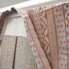 画像をギャラリービューアに読み込む, ウール着物 単衣 グレー地×エンジ×オレンジ 縦ラインデザイン バチ衿 カジュアルきもの 普段着物 仕立て上がり ウールきもの 和洋ミックス 身丈157.3cm