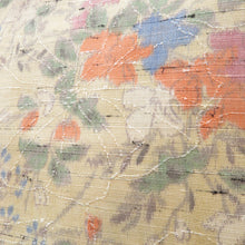 画像をギャラリービューアに読み込む, ウール着物 単衣 ベージュ×多色 花デザイン バチ衿 カジュアルきもの 普段着物 仕立て上がり ウールきもの 和洋ミックス 身丈159.2cm