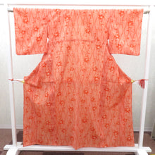 画像をギャラリービューアに読み込む, ウール着物 単衣 朱色 立涌調 花 バチ衿 カジュアルきもの 普段着物 仕立て上がり ウールきもの 和洋ミックス 身丈155.5cm