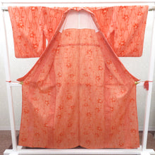 画像をギャラリービューアに読み込む, ウール着物 単衣 朱色 立涌調 花 バチ衿 カジュアルきもの 普段着物 仕立て上がり ウールきもの 和洋ミックス 身丈155.5cm