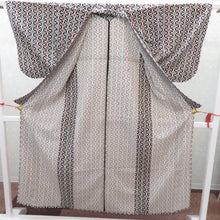 Load image into Gallery viewer, ウール着物 単衣 紺地 白×赤×黄色 麻の葉七宝調 バチ衿 カジュアルきもの 普段着物 仕立て上がり ウールきもの 和洋ミックス 身丈151.4cm