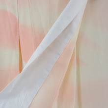 画像をギャラリービューアに読み込む, 襦袢 正絹 ぼかし 遠山模様 薄ピンク色ｘクリーム色 広衿 カジュアル セミフォーマル 身丈131.5cm