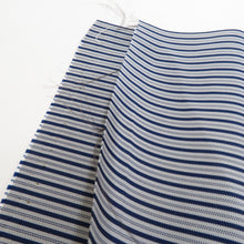 Load image into Gallery viewer, 袴 男性用 人間国宝 甲田綏郎 精好仙台平 行燈袴 絹 紐下約88cm 紺色ｘ灰色 男物はかま 仕立て上がり