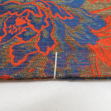 Load image into Gallery viewer, 半幅帯 アンティーク 絹 オレンジ色ｘ青色 花に扇子文様 半巾帯 レトロ 昔帯 カジュアル 和洋ミックス 長さ320cm