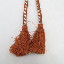 Load image into Gallery viewer, 帯締め 5本セット カジュアル フォーマル オレンジ色ｘピンク色ｘ白色ｘクリーム色 平組 丸組 正絹 和装小物 着物用 まとめ売り 帯〆 多色 カラフル