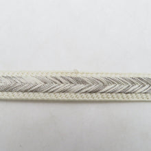 Load image into Gallery viewer, 帯締め 3本セット カジュアル フォーマル 平組 正絹 和装小物 着物用 白色ｘピンク色 まとめ売り 帯〆 多色 カラフル