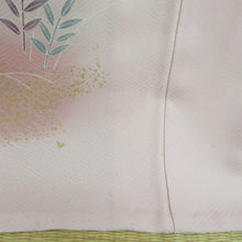 画像をギャラリービューアに読み込む, 訪問着 単衣 ピンク色ｘ多色 パステル系 雲取りに花々文様 ぼかし染め 箔入り 広衿 正絹 仕立て上がり着物 身丈163cm