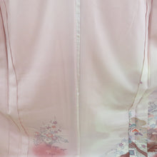 画像をギャラリービューアに読み込む, 訪問着 単衣 ピンク色ｘ多色 パステル系 雲取りに花々文様 ぼかし染め 箔入り 広衿 正絹 仕立て上がり着物 身丈163cm