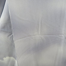 Load image into Gallery viewer, 付下げ 袷 一つ紋 九曜紋 ぼかし染め 八掛地紋入り 薄青色 雲取り柄 広衿 正絹 仕立て上がり着物 身丈158cm