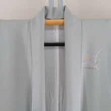 訪問着 袷 水色ｘ多色 パステル系 友禅調 花々文様 一つ刺繍紋入り 木瓜紋 広衿 正絹 仕立て上がり着物 身丈164cm【中古】 訪問着 袷 水色x多色 パステル系 友禅調 花々文様 一つ刺繍紋入り