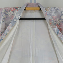 Load image into Gallery viewer, 小紋 袷 薄灰色ｘ薄ピンク色ｘ多色 草花文様 正絹 箔入り 広衿 仕立て上がり着物 身丈159cm