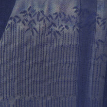 Load image into Gallery viewer, 色無地 夏用 紗 単衣 広衿 絹 青紫色 一五三桐 竹柄地紋入り 身丈長め 仕立て上がり 身丈165cm