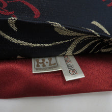 Load image into Gallery viewer, 袋帯 H・L 紺地 紺×エンジ×ベージュ 花デザイン 全通柄 ポリエステル フォーマル 仕立て上がり 着物帯 アッシュエル 振袖 訪問着 長さ475cm