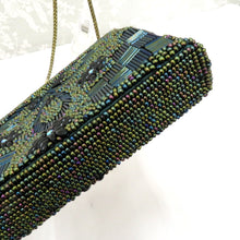 Load image into Gallery viewer, 和装バッグ ビーズバッグ グリーン系・黒花 オーロラカラー ハンドバッグ パーティーバッグ レトロ 着物バッグ 洋装 和小物