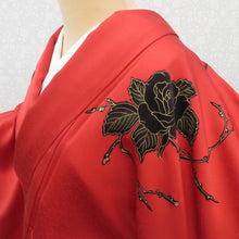 画像をギャラリービューアに読み込む, 振袖 襦袢付き 正絹 レッド×ブラック ゴールド シルバー 薔薇 市松 袷 広衿 成人式 卒業式 舞台衣装 フォーマル 仕立上り 着物 身長170ｃｍ 身丈170.2cm
