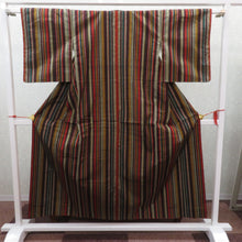 画像をギャラリービューアに読み込む, 紬 着物 袷 ブラウン×多色 縞柄 バチ衿 正絹 カジュアル 仕立て上がり着物 ストライプ 身丈157cm
