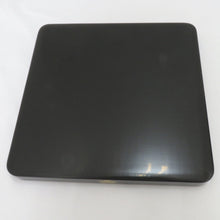 Load image into Gallery viewer, 骨董・民芸品 輪島塗 三幸堂 重箱 二段重 御重 台付 家紋 蔦紋 蒔絵 黒 漆器 能登輪島 共箱有