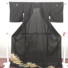 画像をギャラリービューアに読み込む, 黒留袖 アンティーク 昔着物 絽 夏物 黒×多色 風景 金刺繍 正絹 フォーマル レトロ 明治・大正ロマン ディスプレイ リメイク 身丈169cm