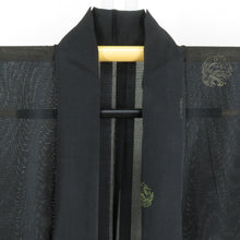 Load image into Gallery viewer, 夏着物 絹 黒色ｘ茶色 鳳凰小丸文様 飛び小紋 小紋 絽 バチ衿 身巾ゆったりサイズ 夏用 仕立て上がり 身丈156cm
