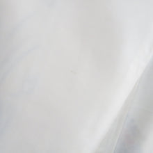Load image into Gallery viewer, 小紋 付下げ小紋 袷 灰色ｘ白色ｘ多色 ぼかし染め 風景模様 正絹 バチ衿 仕立て上がり着物 身丈164cm