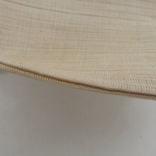 Load image into Gallery viewer, 名古屋帯 夏用帯 夏名古屋帯 絽 薄茶色ｘ白色ｘ青色 花文様 お太鼓柄 正絹 カジュアル 仕立て上がり 長さ409cm