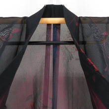 Load image into Gallery viewer, 夏着物 単衣 紗 バチ衿 花模様 正絹 黒色ｘ赤ピンク色 夏用 カジュアル 仕立て上がり 身丈151cm