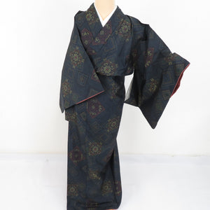 Tsumugi Kimono Yokomo Oshima Tsumugi Hika pattern Woven Popular Lined Collar Black Black Black Pure Silk Casual Casual Kimono