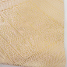 Load image into Gallery viewer, Back Obi Saga Nishiki Traditional Craftsman Vice Ichiuo Kinuo Orange Revershindable All pattern Pure silk thread formal tailoring kimono length 440cm beautiful goods