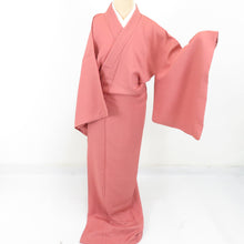 Load image into Gallery viewer, Color plain swelling Wide collar wide collar red pink pure silk one crest 5rogai semi -formal tailoring kimono 169cm beautiful goods