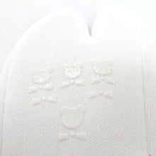 Load image into Gallery viewer, Dressing accessories white strip white stretti tabi 13-14cm sock type bottom slipping stop KIDS Metal Gum Japanese White Kimono Children