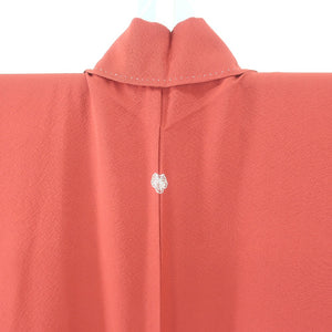 色無地 一つ紋 ツタ紋入り バチ衿 赤茶色 正絹 仕立て上がり着物 身丈152cm 美品