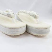 Load image into Gallery viewer, Calen Blosso Karen Blosso Kosakuhisa Karen Blosso Calen Blosso x Yuka Dan Collaboration Cafe Elephant L size 24.5-25.5cm adaptive off -white footwear made in Japan