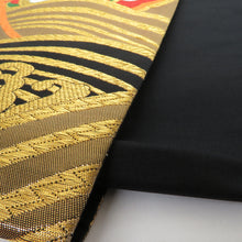 画像をギャラリービューアに読み込む, 袋帯 振袖用 波に華文様 美術工芸織 金糸 ブラック色 六通柄 正絹 フォーマル 仕立て上がり 長さ432cm 美品