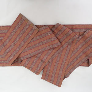 名古屋帯 飾り縞文様 全通柄 正絹 織文様 茶紫色 九寸帯 仕立て上がり 着物帯 長さ356cm 美品