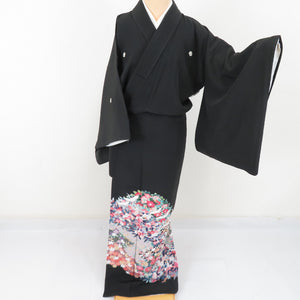 Black Tomesode Tsuru on the black edition with a flower writer signature 蔦 蔦 蔦 crest lined lined lined collar dressed kimono formal tailoring height 155cm